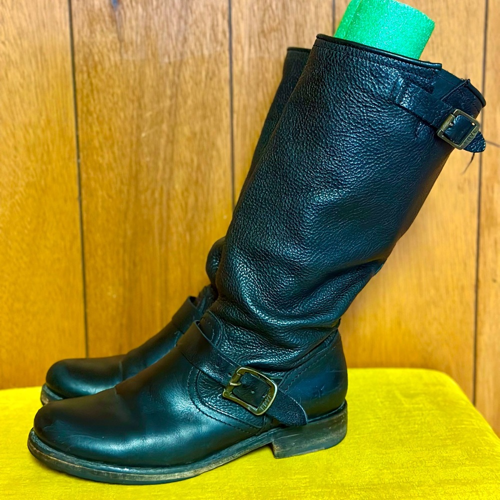 Frye Women’s Moto Boots: Size 7.5
